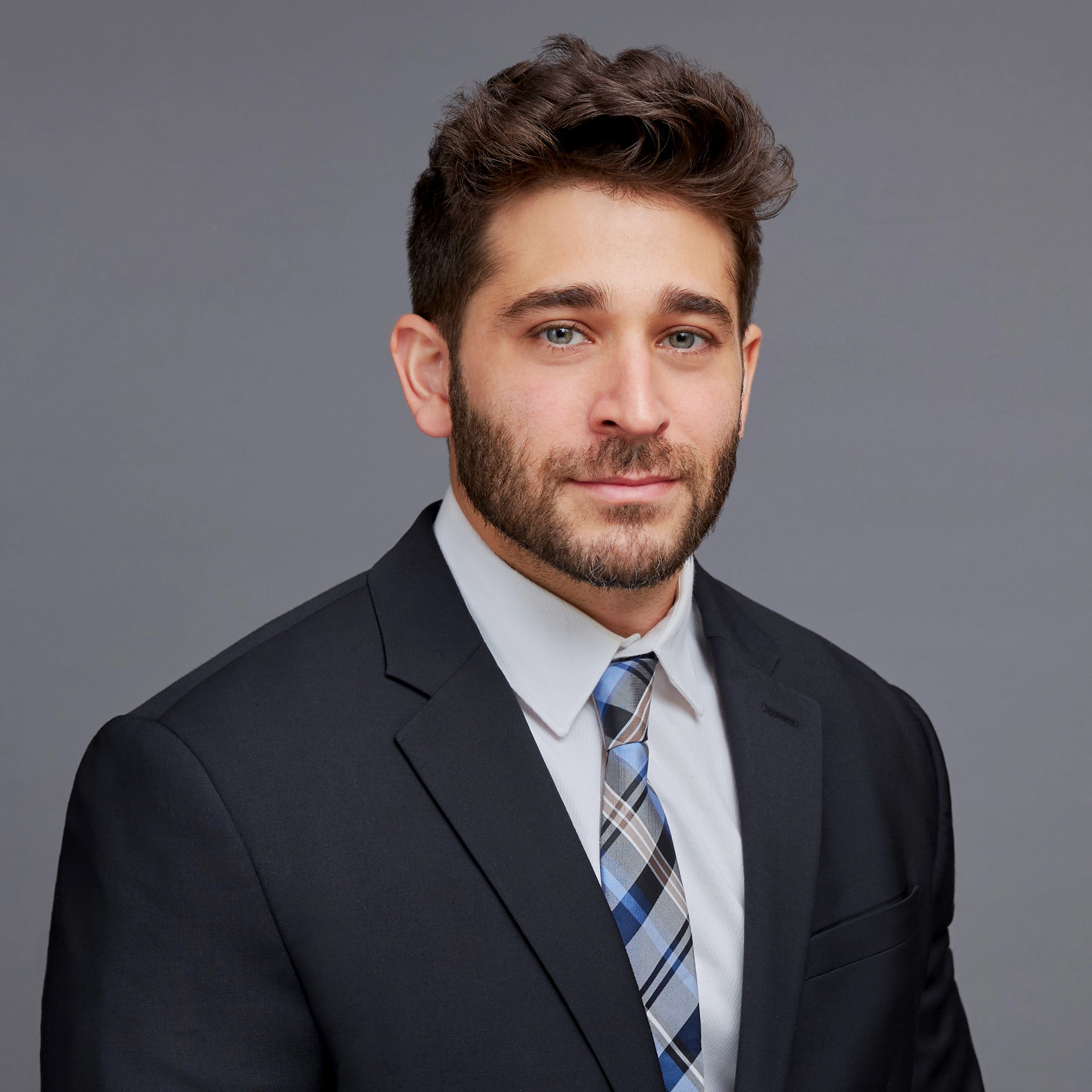 Professional headshot photographed by Alex Lee